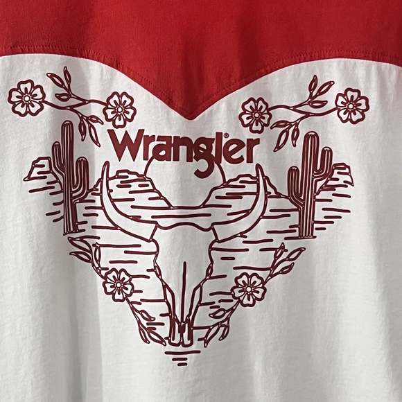 Wrangler Retro Women's Cow skull Desert T-Shirt Red & White Size Small - Picture 4 of 4